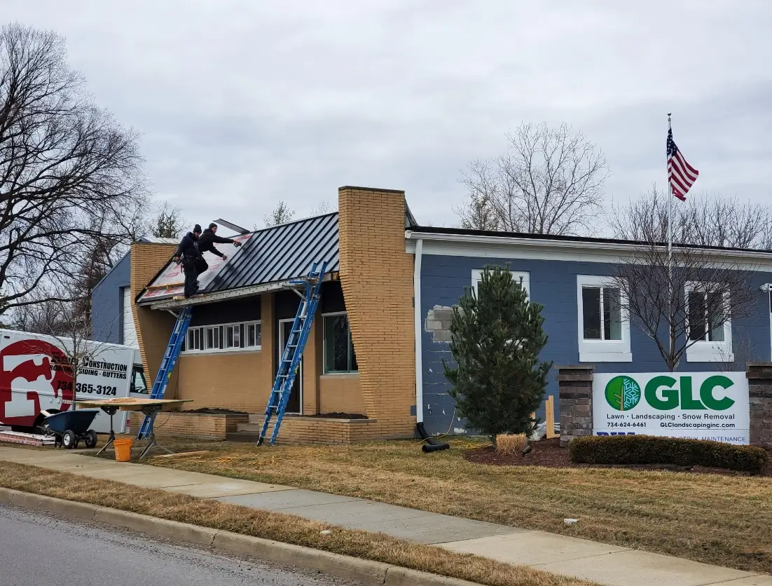 Roof repair by Remer Concstruction